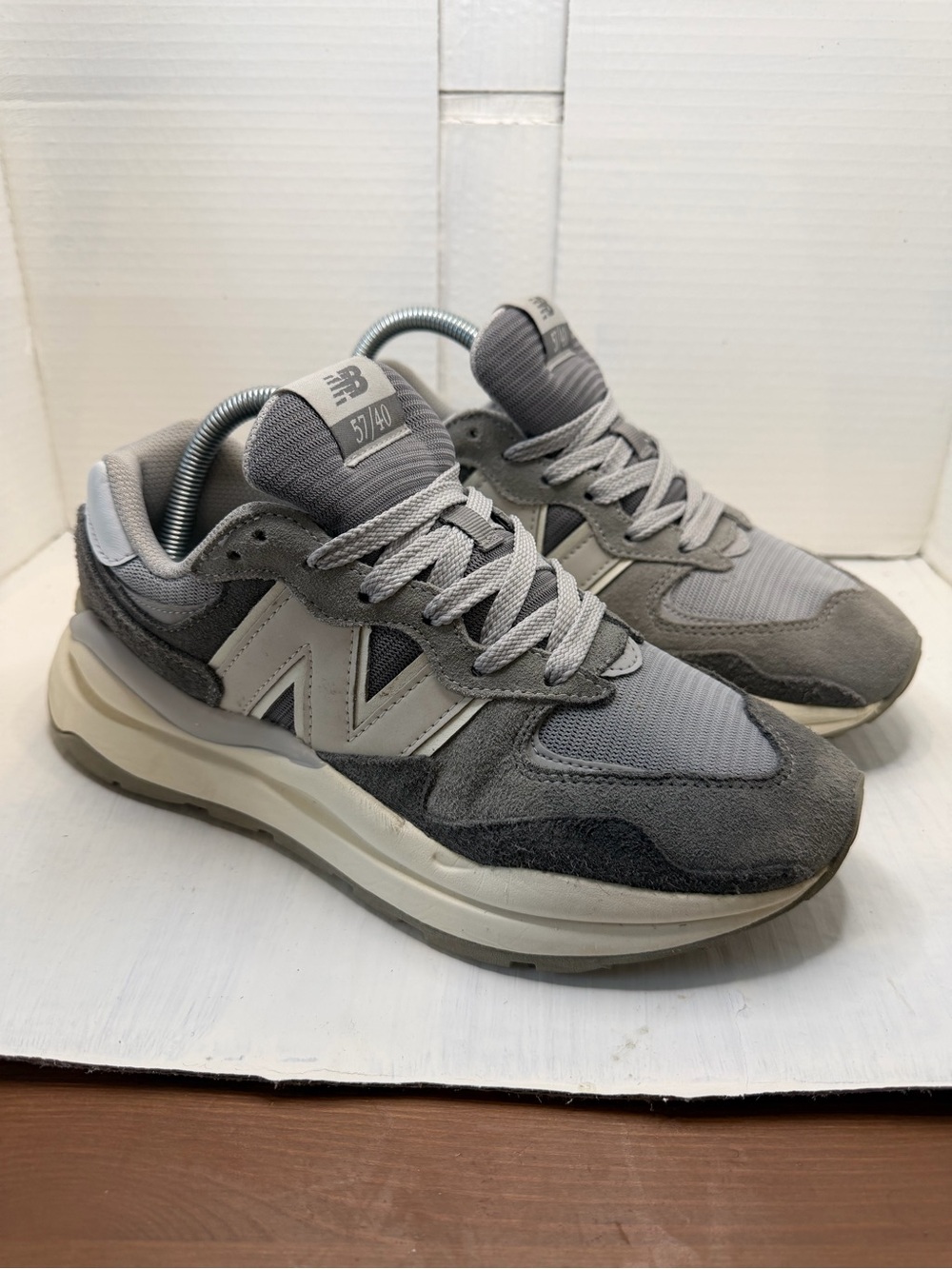 New Balance 57/40 women’s 8.5 or men’s 7